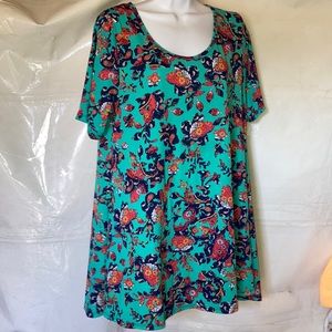 Vibrant LulaRoe Top